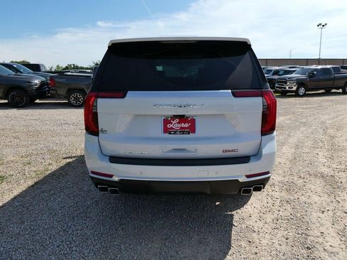 New 2026 GMC Yukon Denali w/ Denali Reserve Package AWD/4WD image 5