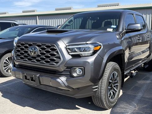 Certified 2023 Toyota Tacoma TRD Sport w/ Technology Package image 15