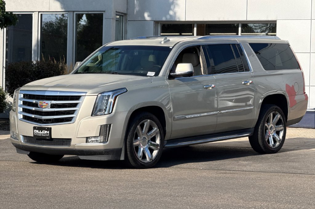 Used 2015 Cadillac Escalade ESV Luxury AWD/4WD image 11