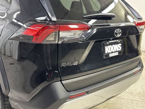 Used 2024 Toyota RAV4 Adventure image 30