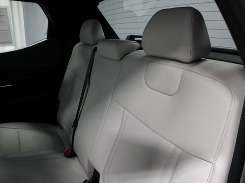 Certified 2026 Hyundai Santa Cruz SEL image 22