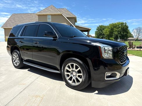 Used 2016 GMC Yukon Denali w/ Open Road Package image 7