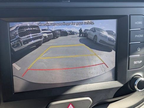 Used 2021 Kia Soul LX image 18