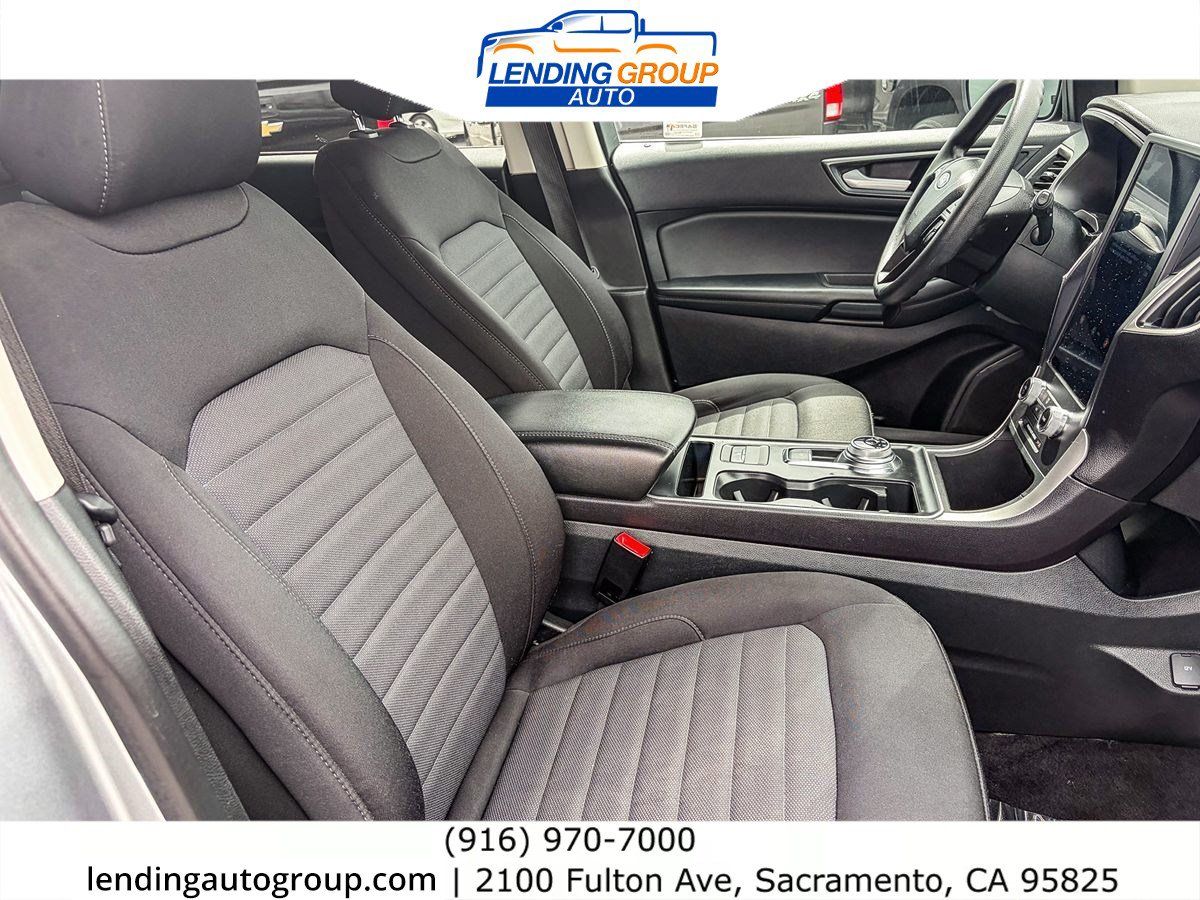 Used 2024 Ford Edge SE w/ Black Appearance Package AWD/4WD image 15