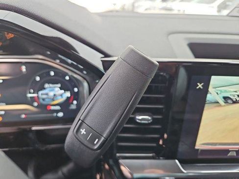 New 2026 GMC Sierra 2500 SLE w/ SLE Value Package; image 35