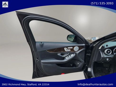 Used 2016 Mercedes-Benz C 300 4MATIC Sedan w/ Multimedia Package image 22
