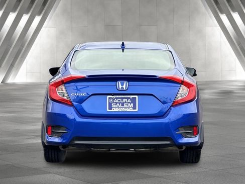 Used 2018 Honda Civic EX-L image 4