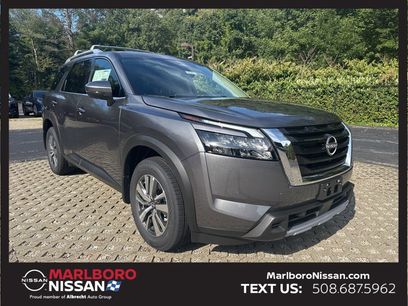 New 2025 Nissan Pathfinder SL