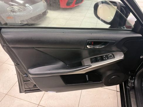 Used 2014 Lexus IS 250 w/ F-Sport Package RWD image 13