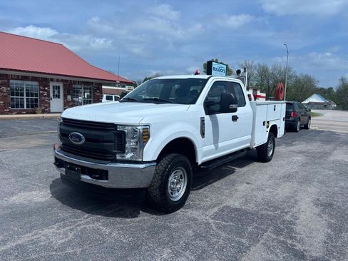 Used 2019 Ford F250 XL w/ XL Value Package image 1
