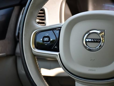Used 2024 Volvo XC90 B6 Plus w/ Protection Package Premier AWD/4WD image 25