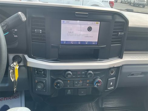 Used 2026 Ford F250 XL w/ XL Chrome Package image 24