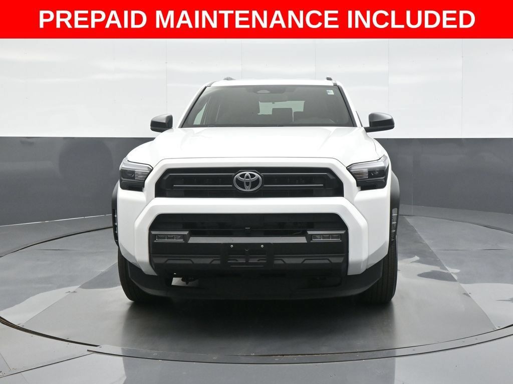 Certified 2025 Toyota 4Runner SR5 AWD/4WD image 2