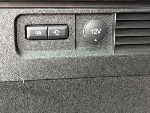 Used 2022 Lincoln Nautilus Reserve w/ Cargo Utility Package image 11