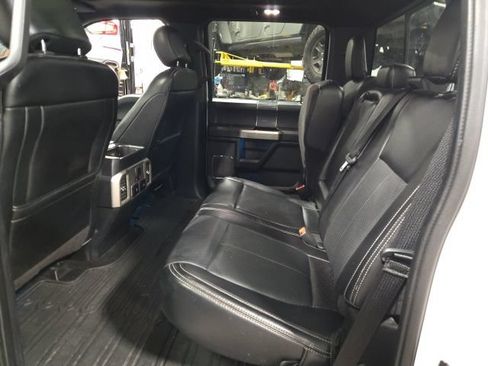 Used 2019 Ford F150 Lariat w/ Equipment Group 502A Luxury AWD/4WD image 12