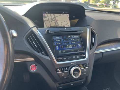 Used 2017 Acura MDX SH-AWD image 24