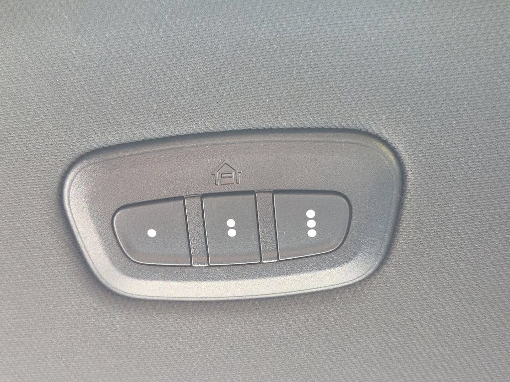 Used 2026 RAM 1500 Big Horn AWD/4WD image 33
