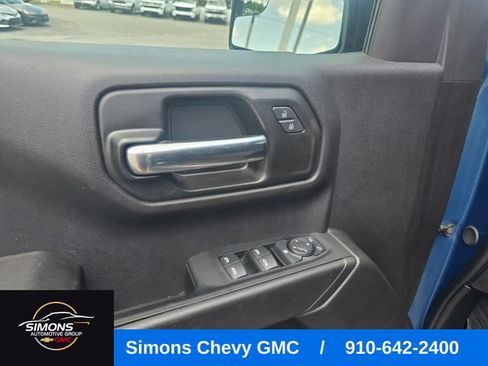 Used 2024 Chevrolet Silverado 1500 Custom Trail Boss AWD/4WD image 13