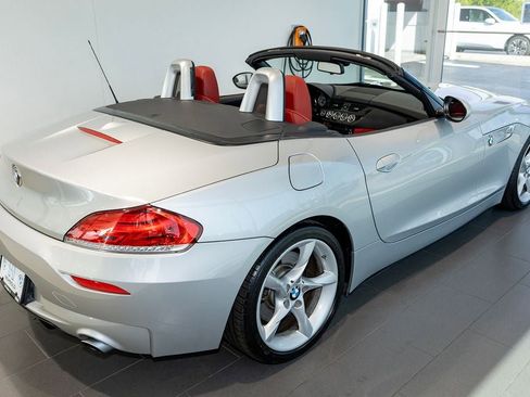 Used 2015 BMW Z4 sDrive35is RWD image 25