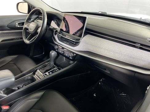 Used 2022 Jeep Compass Latitude w/ Convenience Group image 26