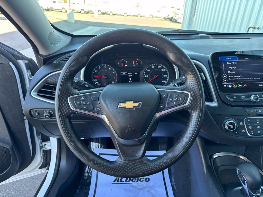 Used 2024 Chevrolet Malibu LT FWD image 19