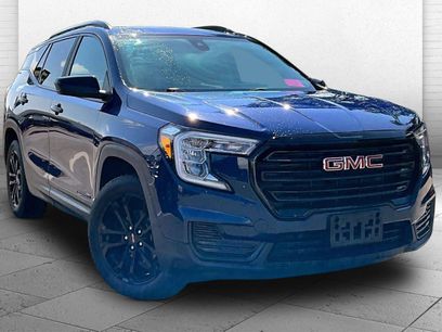 Used 2022 GMC Terrain SLE w/ Driver Convenience Package