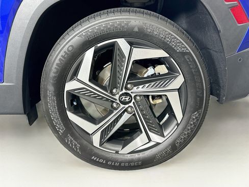 Used 2024 Hyundai Tucson Limited FWD image 11