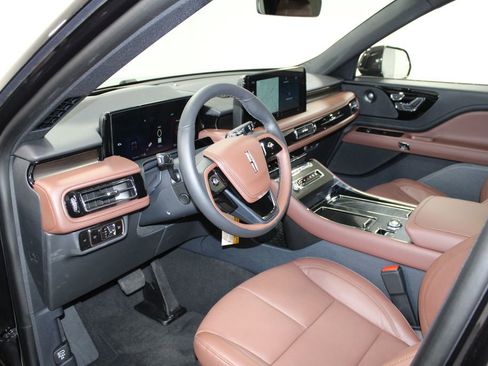 New 2026 Lincoln Aviator Reserve image 23