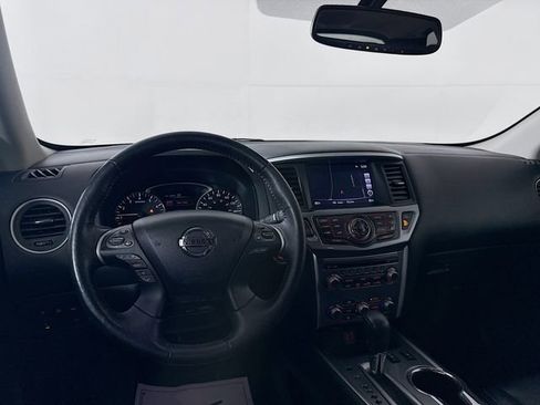Used 2018 Nissan Pathfinder SL w/ Midnight Edition Package image 24