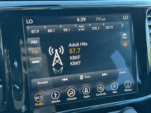 Used 2019 Jeep Grand Cherokee Altitude AWD/4WD image 18
