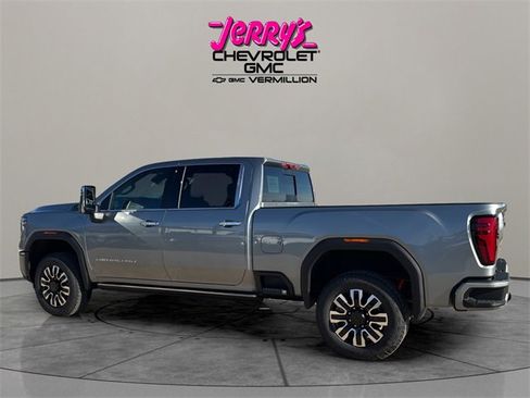 New 2026 GMC Sierra 2500 Denali Ultimate image 12