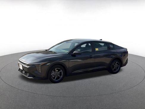 Used 2025 Kia K4 LXS image 8