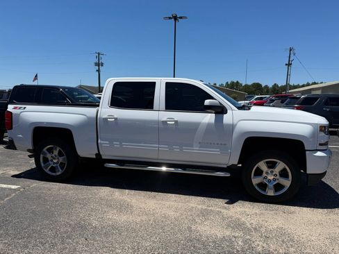 Used 2016 Chevrolet Silverado 1500 LT w/ All Star Edition AWD/4WD image 8