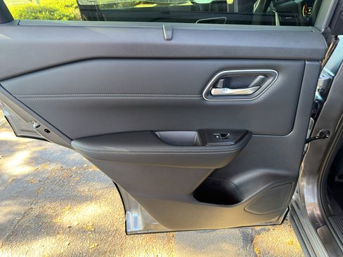 New 2026 Nissan Rogue Platinum image 30