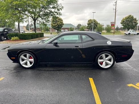 Used 2010 Dodge Challenger SRT8 w/ SRT Option Group II RWD image 3