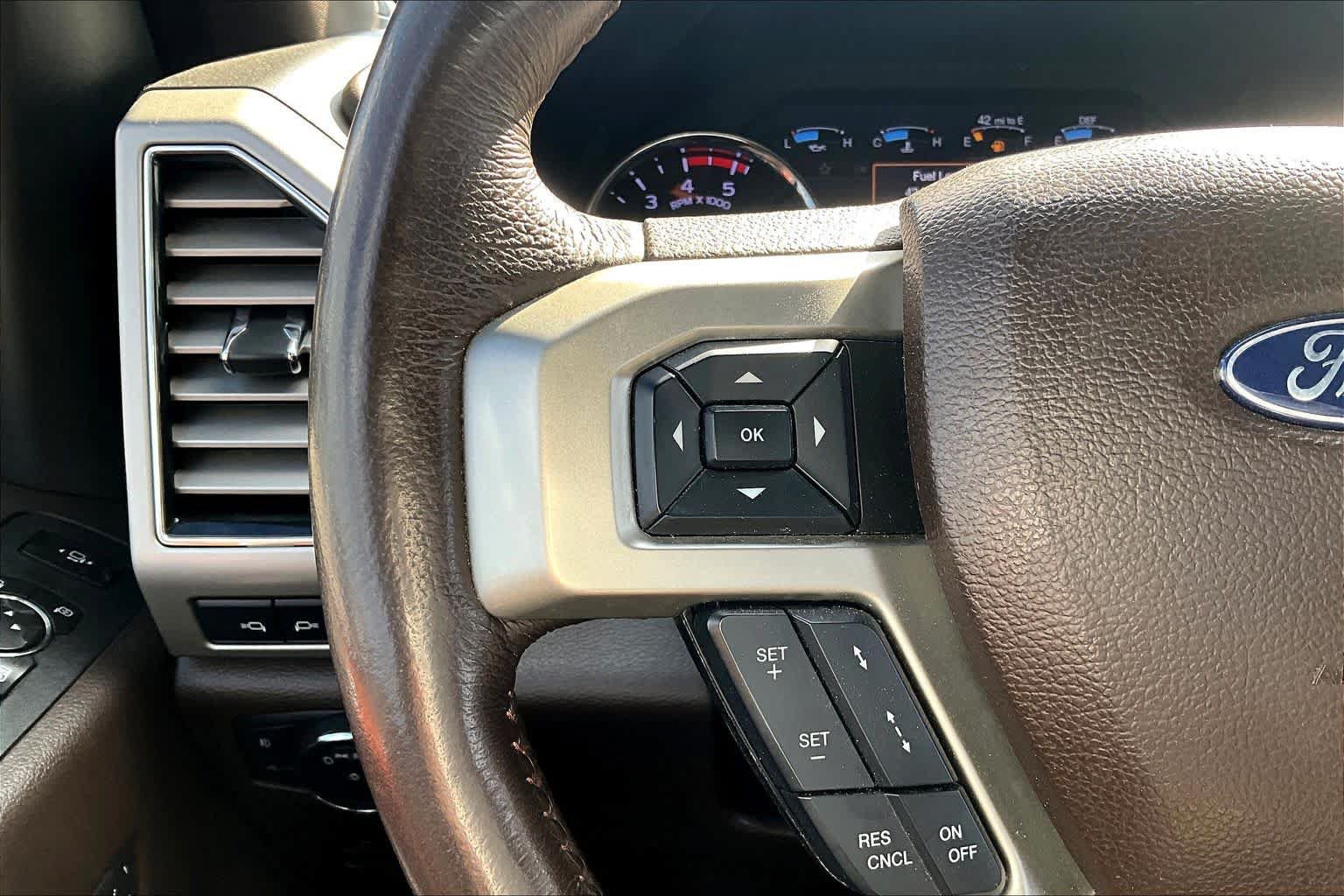 Certified 2019 Ford F250 King Ranch w/ King Ranch Ultimate Package AWD/4WD image 24