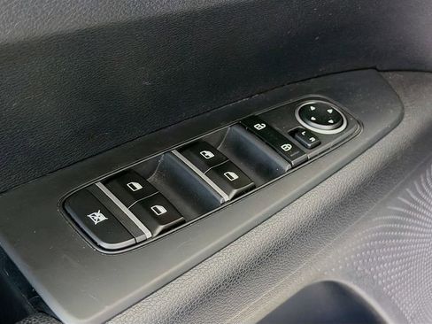 Used 2024 Kia Forte LXS image 16