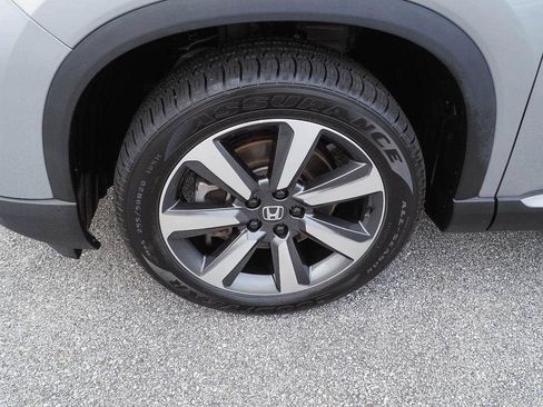Used 2024 Honda Pilot Touring image 40