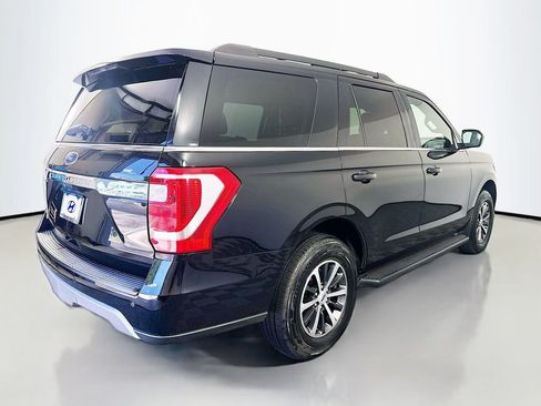 Used 2020 Ford Expedition XLT w/ Equipment Group 201A AWD/4WD image 5