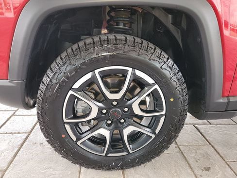 Used 2025 Jeep Compass Trailhawk AWD/4WD image 30