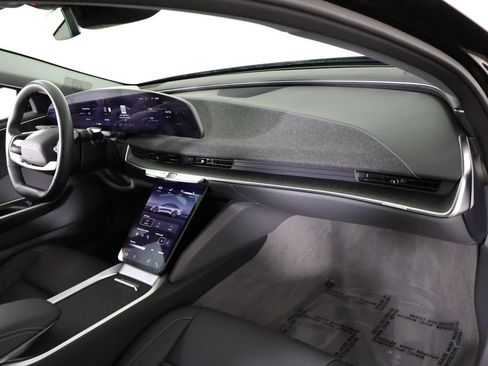 Used 2025 Lucid Air Touring AWD/4WD image 30