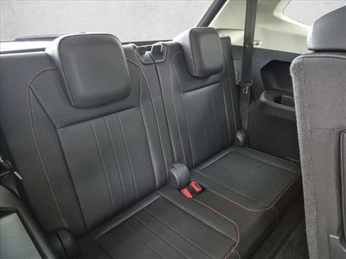 Used 2024 Volkswagen Tiguan Wolfsburg Edition FWD image 23
