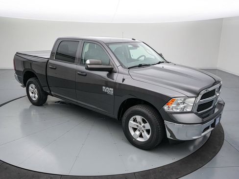 Used 2022 RAM 1500 Tradesman w/ Popular Equipment Group AWD/4WD image 2