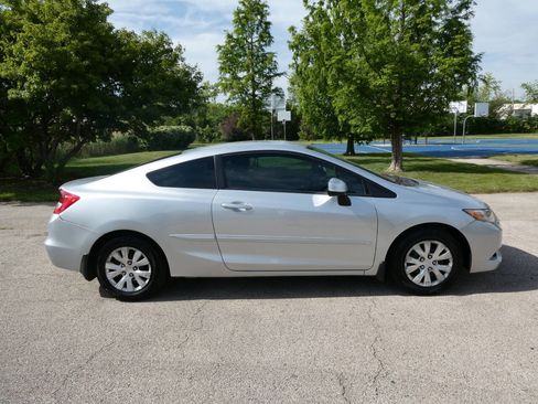 Used 2012 Honda Civic LX image 4