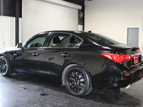 Used 2015 INFINITI Q50 Premium w/ Navigation Package RWD image 5