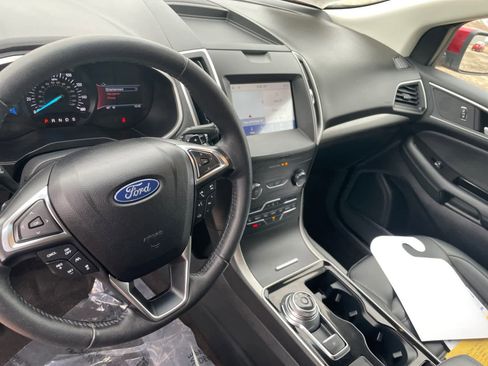Certified 2020 Ford Edge SEL w/ Convenience Package image 11