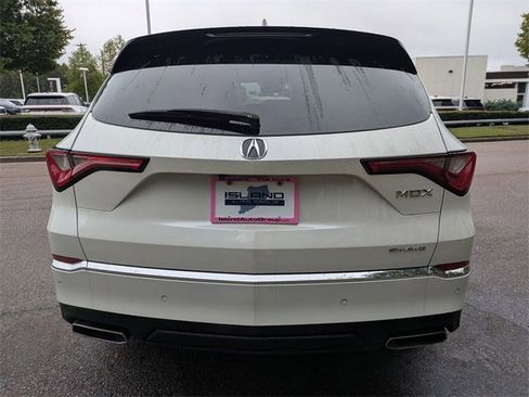 Certified 2023 Acura MDX SH-AWD w/ Technology Package image 4