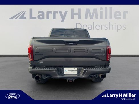 Used 2018 Ford F150 Raptor w/ Equipment Group 802A Luxury image 4