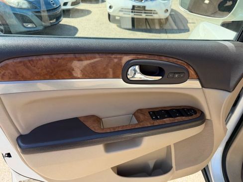 Used 2010 Buick Enclave CXL w/ LPO, Cargo Convenience Pkg AWD/4WD image 17