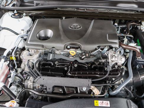 Used 2023 Toyota Camry SE image 28